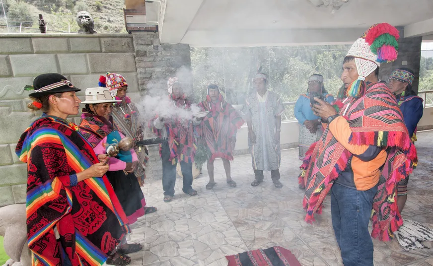 Spiritual cleansing of negative energies in Cusco with Andean rituals